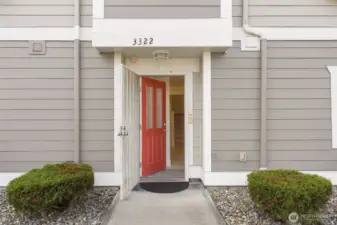 ADU Private entry: 640sqft 1bdrm