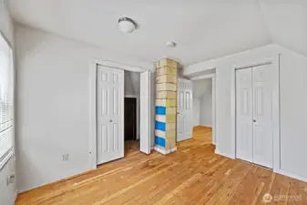 upstairs bedroom #2