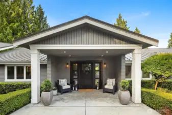 This beautifully remodeled mid-century masterpiece, originally designed by Roland Terry Architects, has been thoughtfully updated for modern living and is ready to host your summer fun.