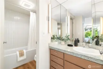Primary Suite Bath