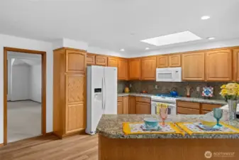 Nice eating bar for the quick bites.