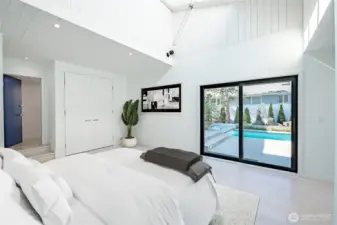 Guest bedroom/office