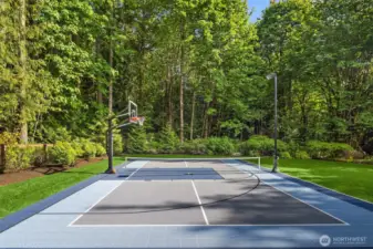 Sport court with light! Pickleball anyone?