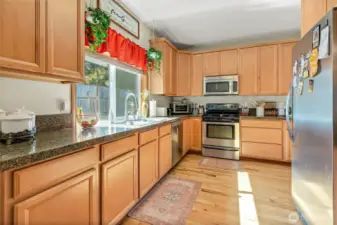 Another view of this amazing kitchen