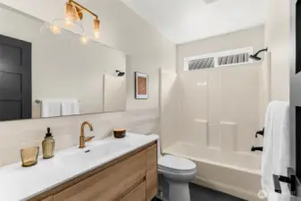 Main Full Bath
