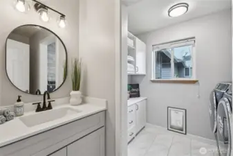 Main floor bath/utility