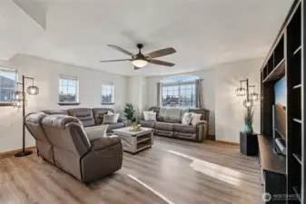 Bonus room on upper level