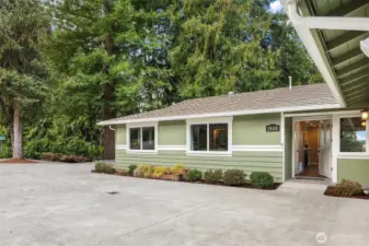 It's "Love at first sight" with this light-filled, completely remodeled, turn-key 1-story home. Live the waterfront dream! Beautifully remodeled light filled rambler.