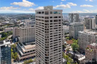 Welcome to First Hill Plaza on Capitol Hill.