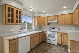 Great flow and a new range make this a fun and functional kitchen.