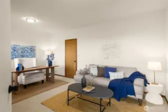 Huge bonus room with separate entry accessed from the yard.Gym? office? studio? Currently unheated but super easy to add a wall heater.