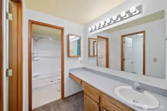 6551 Primary Bath.