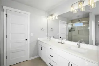 double sink primary bath
