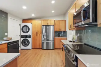 So much cabinet space!