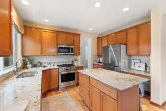 Newer (2025) stainless steel appliance package