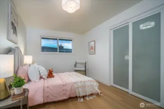 Middle Bedroom
