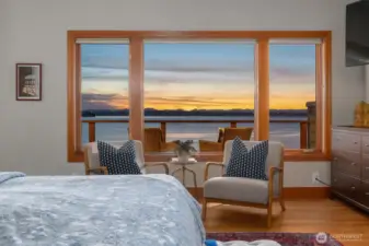 Sublime views all day and night.