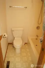 2nd bathroom