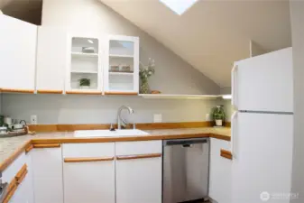 2nd Kitchen