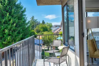 Deck with west and south-facing views.