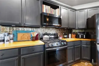 Newer Butcher Block Counter Tops & Stainless Steel Appliances!
