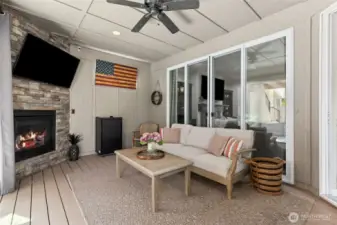 Enclosed Deck