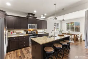 Large Beautiful Kitchen