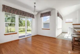 Access to your Patio from the Kitchen Nook
