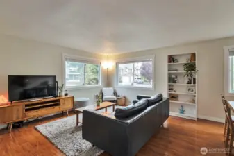 Wide plank laminate wood floors