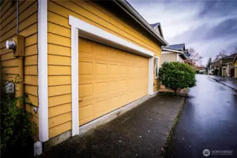 ALLEY WAY GARAGE ACCESS