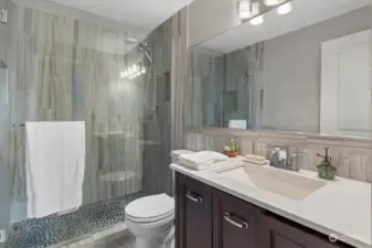 Beautiful Bathroom off of 2nd level hallway with gorgeous tile!