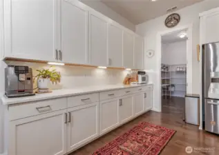 Pantry in great location in the kitchen