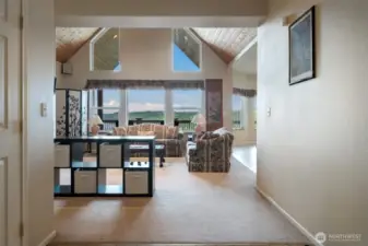 Welcome to 14647 Honey Hill, Seabeck