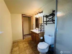 Upstairs Bathroom