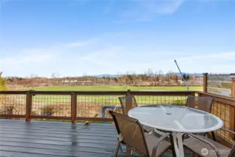 Gorgeous unobstructed mountain views.