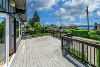 Large view deck