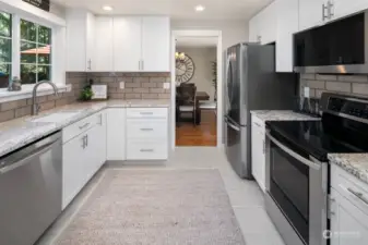 Beautifully updated kitchen