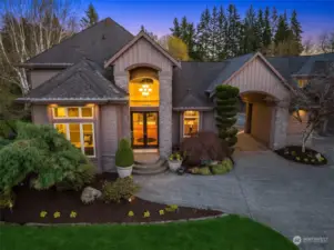 Stunning home on the perfect acreage~