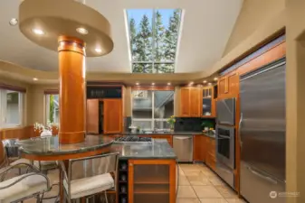 Unique Kitchen with all the appliance you look for in a luxury home~