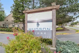 Welcome To Hudson Ridge