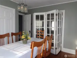French doors living/dining room