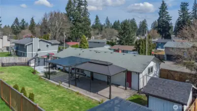 Exterior view of the property.