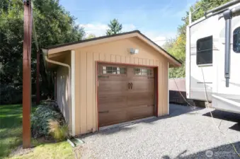 Detached garage with plenty of space and functionality.