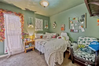 Lower level bedroom 1