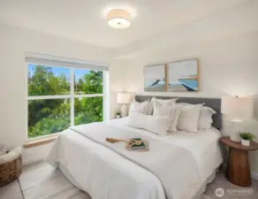 Primary ensuite with king bed