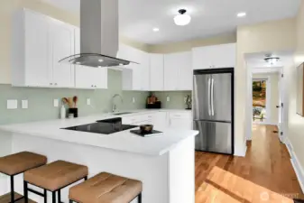 Dine-in Kitchen