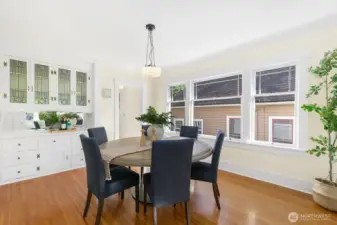 The original built-ins here provide period character and storage. So much storage!