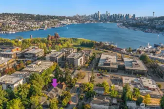 You cannot get a better location - one block to Gas Works and the Burke Gilman Trail, blocks to Fremont, Wallingford, and the U District.
