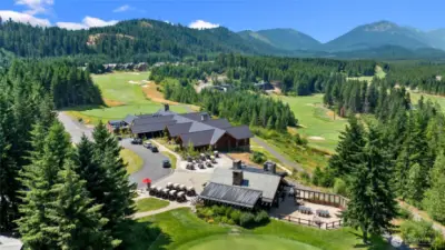 Tumble Creek Great House and Golf House!