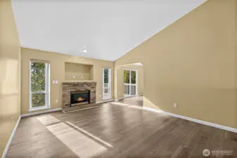 Livingroom with Fireplace